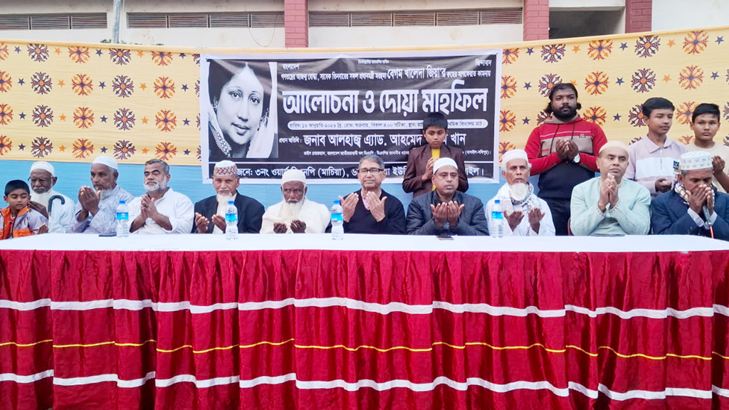 বিশেষ দলকে জয়ী করার ষড়যন্ত্র করলে মানুষ ক্ষমা করবে না: আযম খান