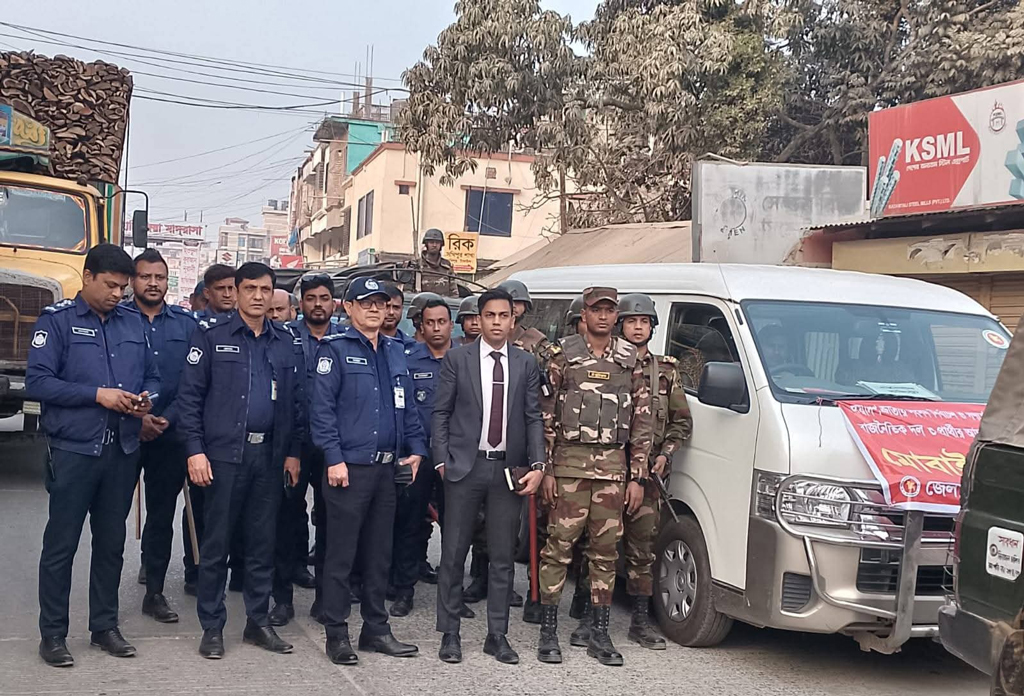 কাদের সিদ্দিকী ও যুবদলের পাশাপাশি সভা-সমাবেশের ডাক ঘিরে উত্তেজনা, প্রশাসনের বাধা