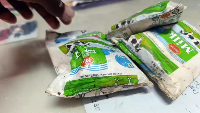 স্কুল ফিডিংয়ের দুধে পোকা, ধামাচাপা দেওয়ার চেষ্টায় বাজিতপুর শিক্ষা অফিস