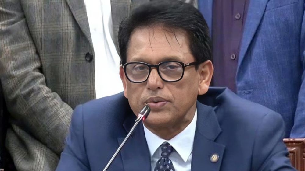 কিছু নির্বাচিত বিদ্যালয়ে অনলাইন-অফলাইন ক্লাস চালু হতে পারে: শিক্ষামন্ত্রী