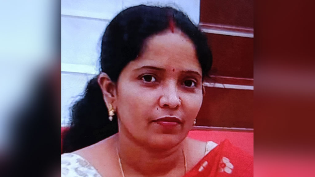 সিরাজগঞ্জে স্কুল শিক্ষিকার ঝুলন্ত লাশ উদ্ধার