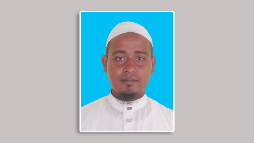 শিক্ষকের সঙ্গে চলে গেল সব শিক্ষার্থীও