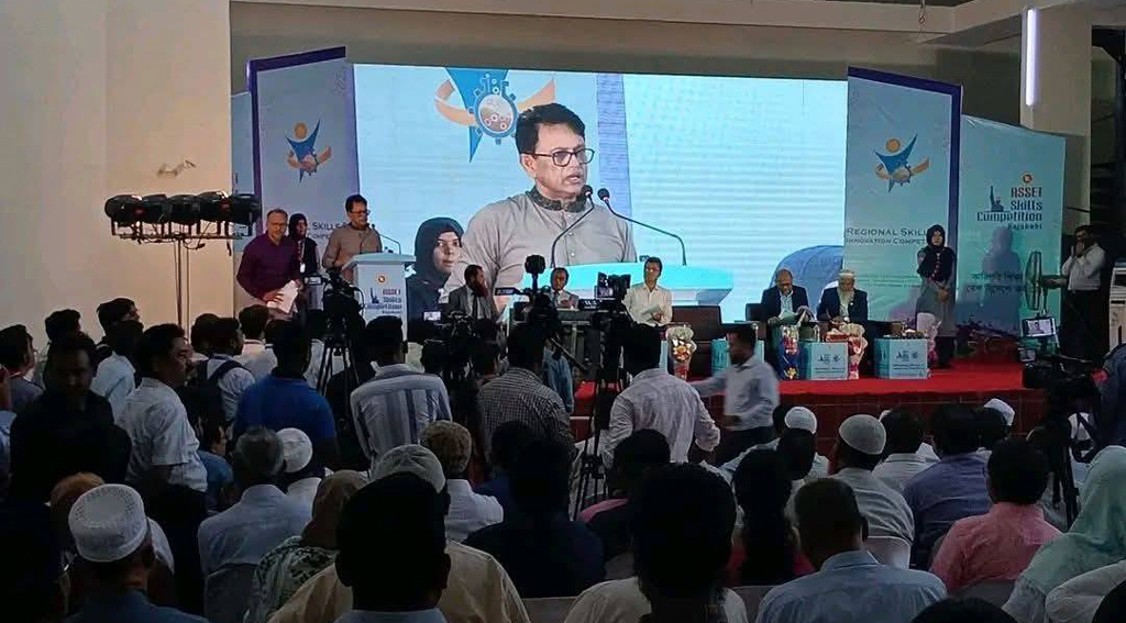 তুমি ফেল, ছয়মাস পর আমিও ফেল: শিক্ষামন্ত্রী