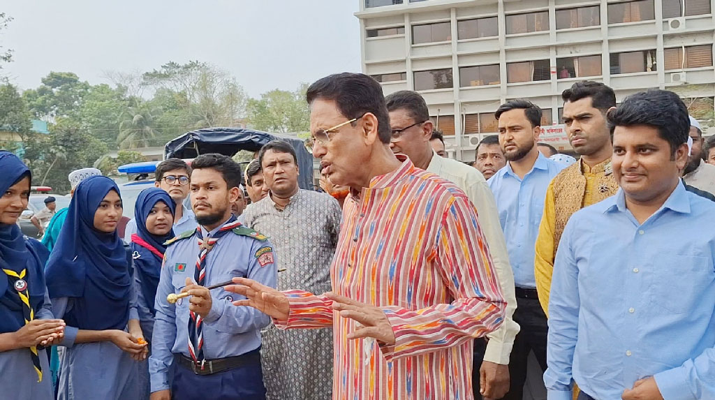 শিক্ষার্থীদের রাস্তায় দাঁড় করিয়ে অতিথিকে শুভেচ্ছা জানানো সম্পূর্ণ নিষিদ্ধ: শিক্ষামন্ত্রী