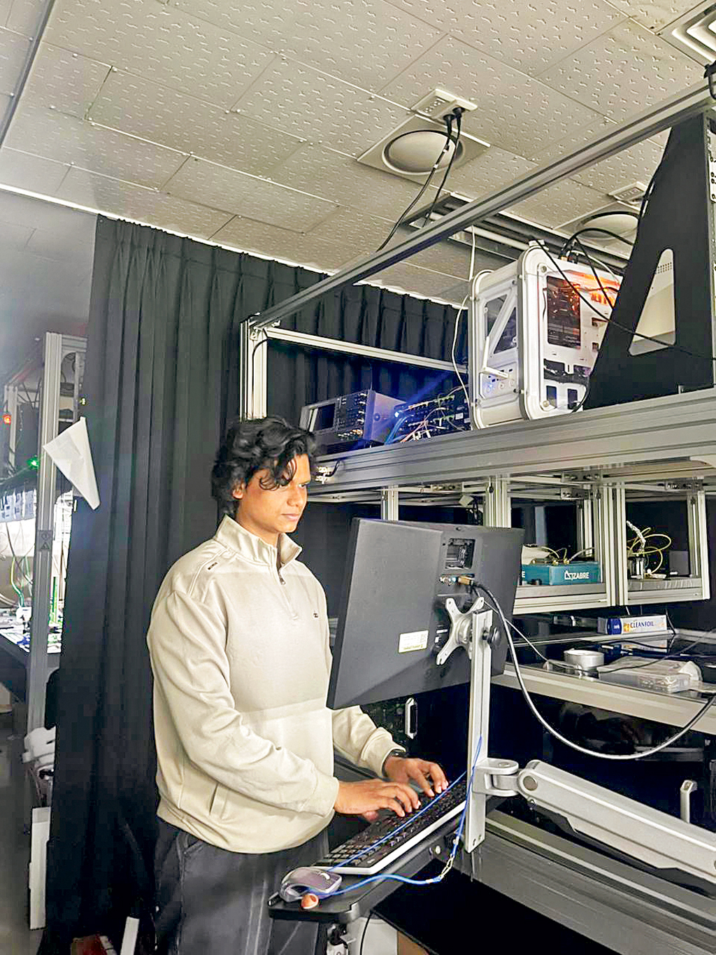 সাক্ষাৎকার: দক্ষিণ কোরিয়ায় গবেষকদের জন্য রয়েছে দারুণ সুযোগ