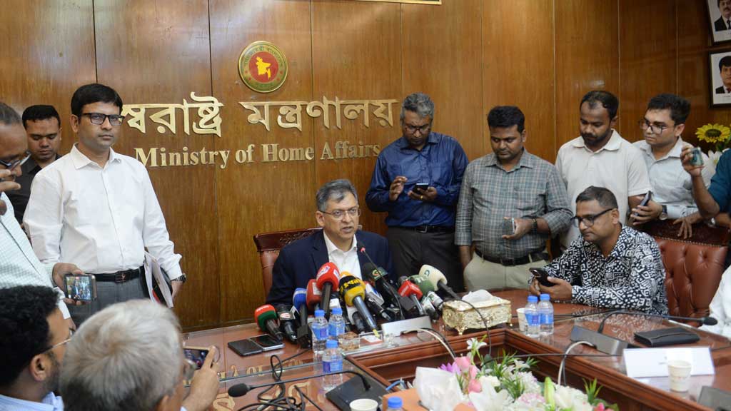 গুলশান ও হাইকোর্ট এলাকার ঘটনায় জড়িতরা শনাক্ত হয়েছে: স্বরাষ্ট্রমন্ত্রী