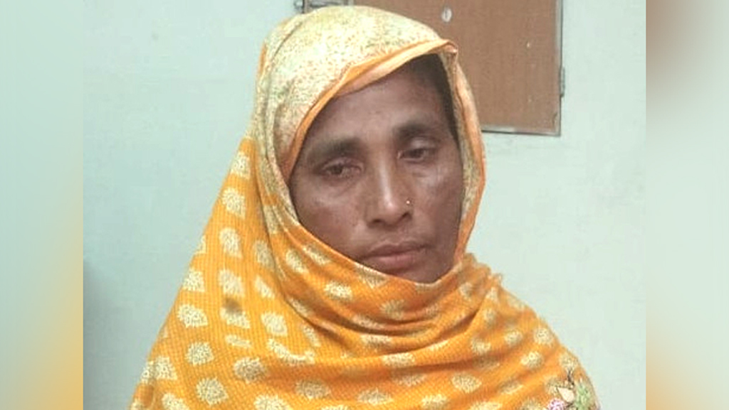 মাদক প্রতিরোধ কমিটির সাবেক সভানেত্রী গাঁজাসহ গ্রেপ্তার
