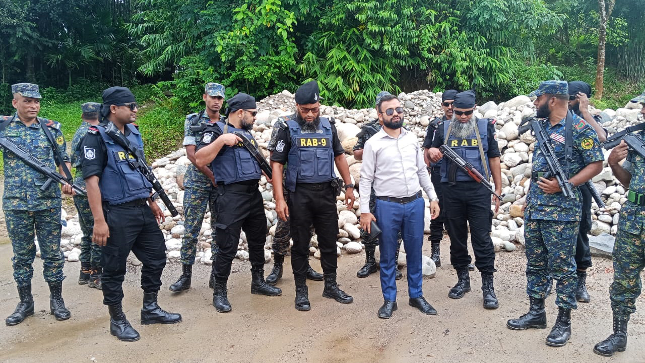 ভোলাগঞ্জ থেকে লুট হওয়া ৩৭ হাজার ঘনফুট পাথর উদ্ধার