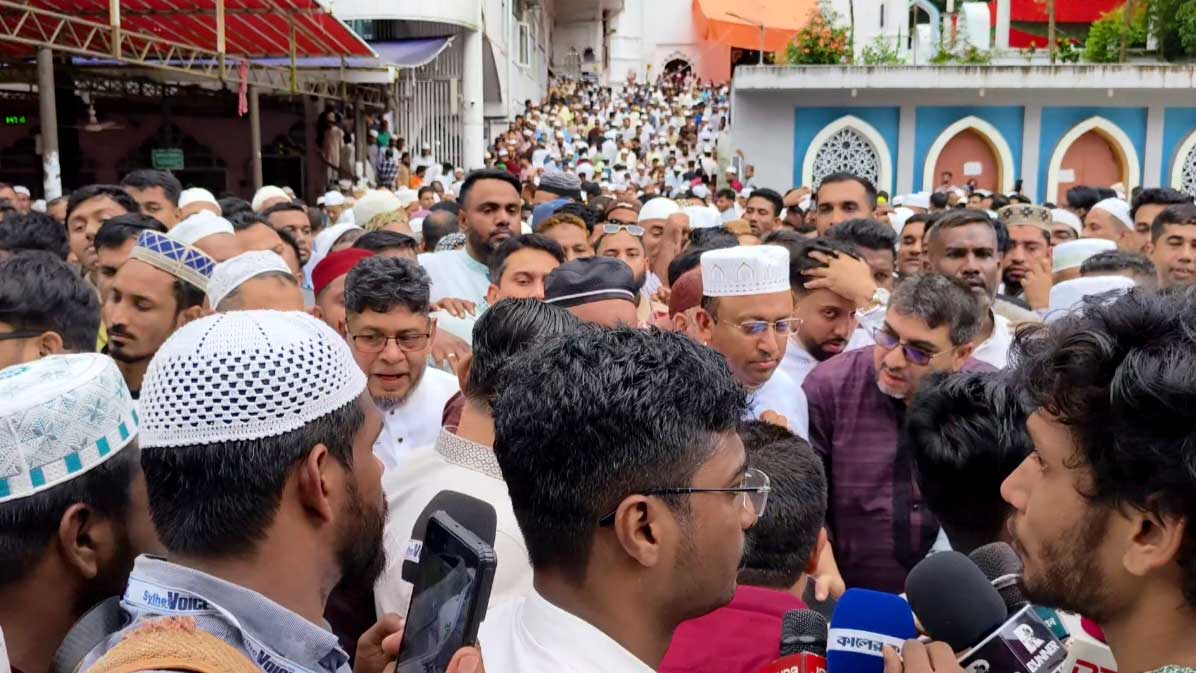 পররাষ্ট্র প্রতিমন্ত্রীর সামনে সাংবাদিকদের হেনস্তা, সিলেটে বিএনপির সব কর্মসূচি বয়কট ঘোষণা