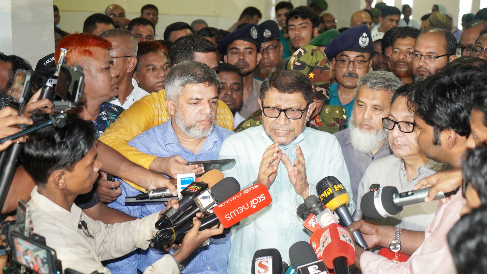 দেশের সব হাসপাতাল দালালমুক্ত করতে কঠোর ব্যবস্থা নেওয়া হচ্ছে: স্বাস্থ্যমন্ত্রী