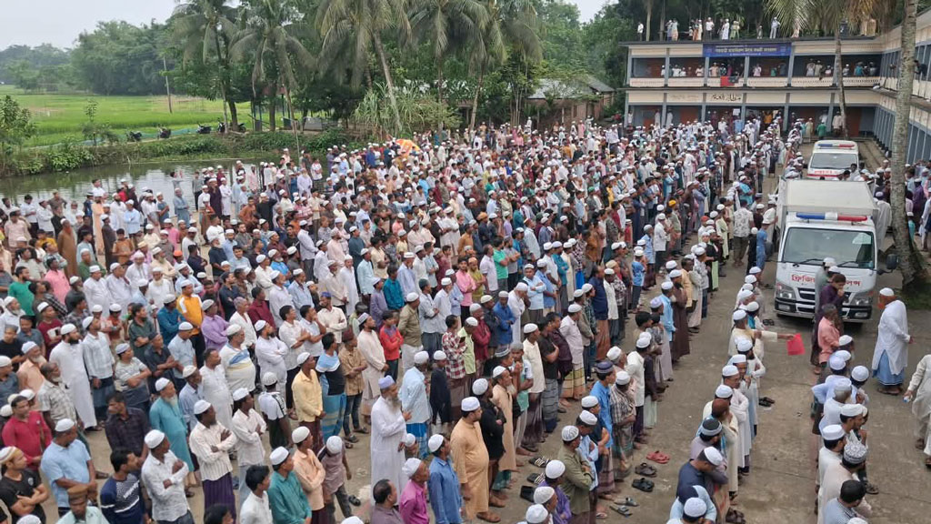 সৌদি আরবে সড়ক দুর্ঘটনায় নিহত দুই প্রবাসীর দাফন সম্পন্ন