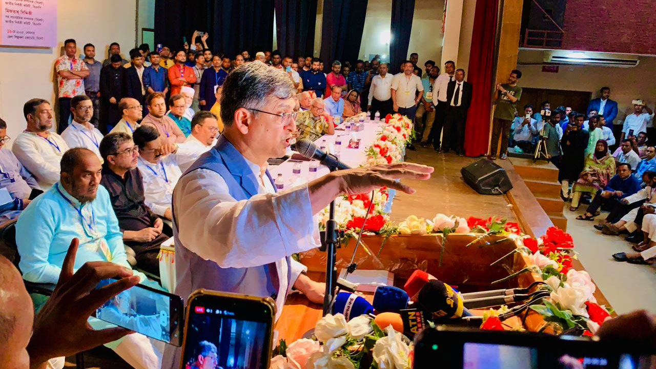 আমাদের বক্তব্য উপেক্ষা করা হলে পরিণাম শুভ হবে না: সালাহউদ্দিন