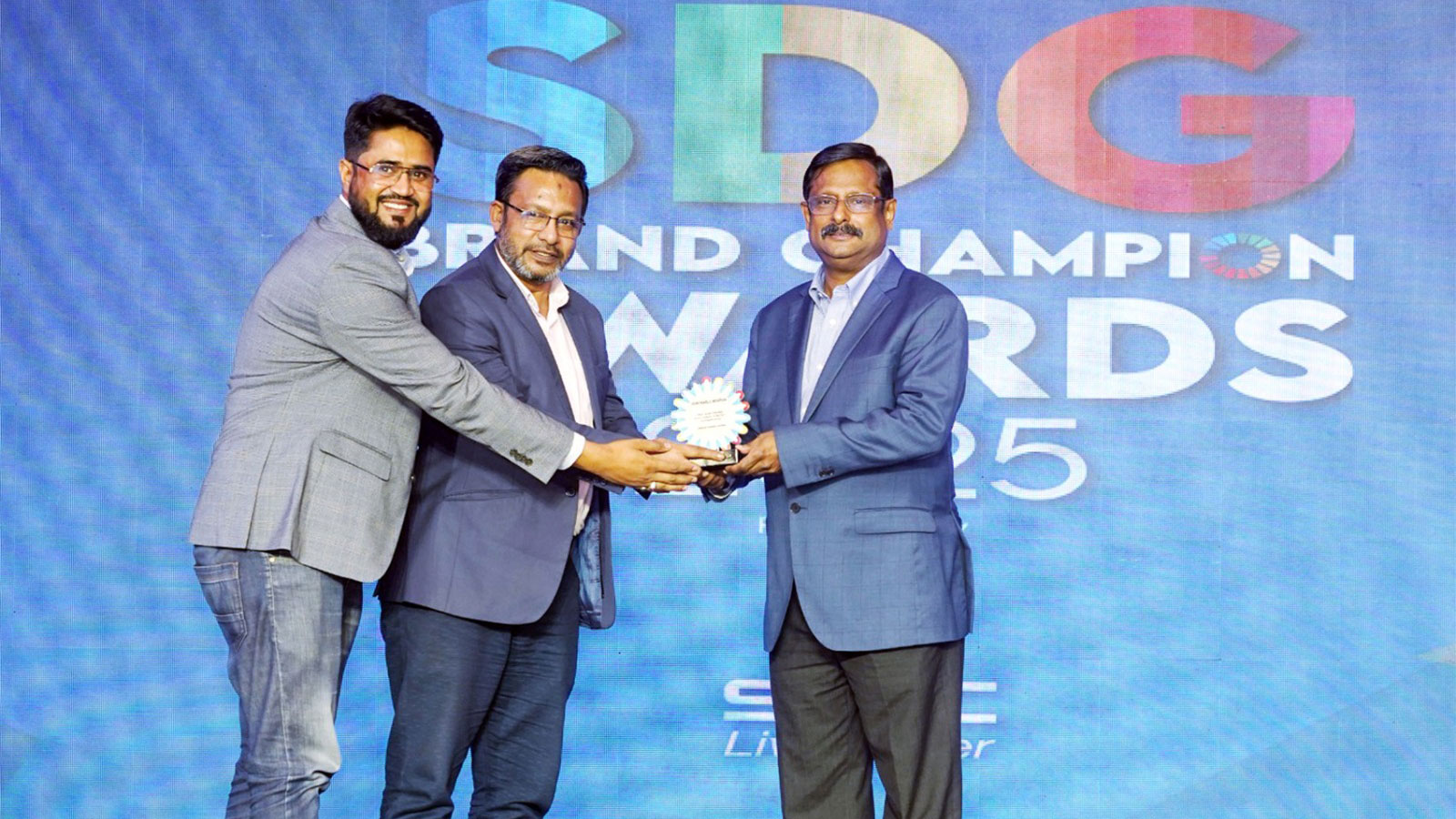 ‘সেরা টেকসই রিয়েল এস্টেট’ কোম্পানির খেতাব পেল শেল্‌টেক্‌