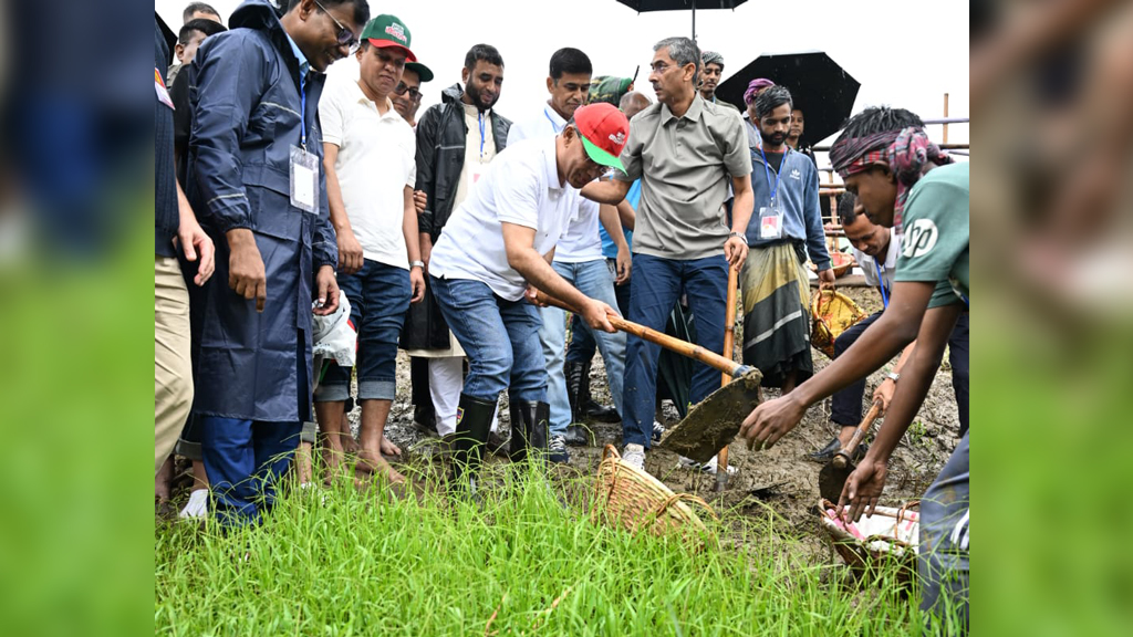 সিলেটে বাসিয়া নদীর খাল পুনঃখননের কাজ উদ্বোধন করলেন প্রধানমন্ত্রী