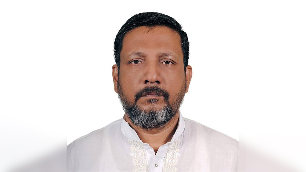 চট্টগ্রামে যৌথ বাহিনীর হাতে মাদকসহ কৃষক দল নেতা আটক