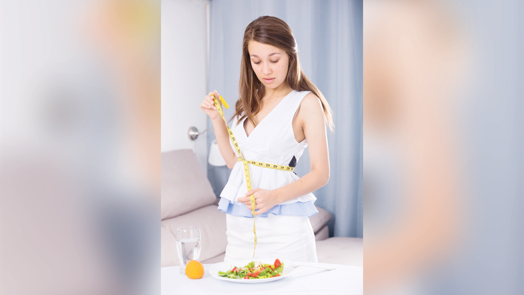 ওজন কমাতে নারীদের এড়ানো উচিত ৫ অভ্যাস