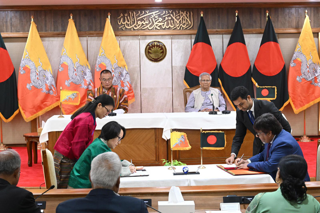 স্বাস্থ্য ও ইন্টারনেট নিয়ে ভুটান-বাংলাদেশ দুই সমঝোতা চুক্তি