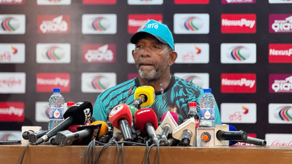 বিসিবি সভাপতির পদে বারবার পরিবর্তনে মোটেও অবাক হননি বাংলাদেশ কোচ