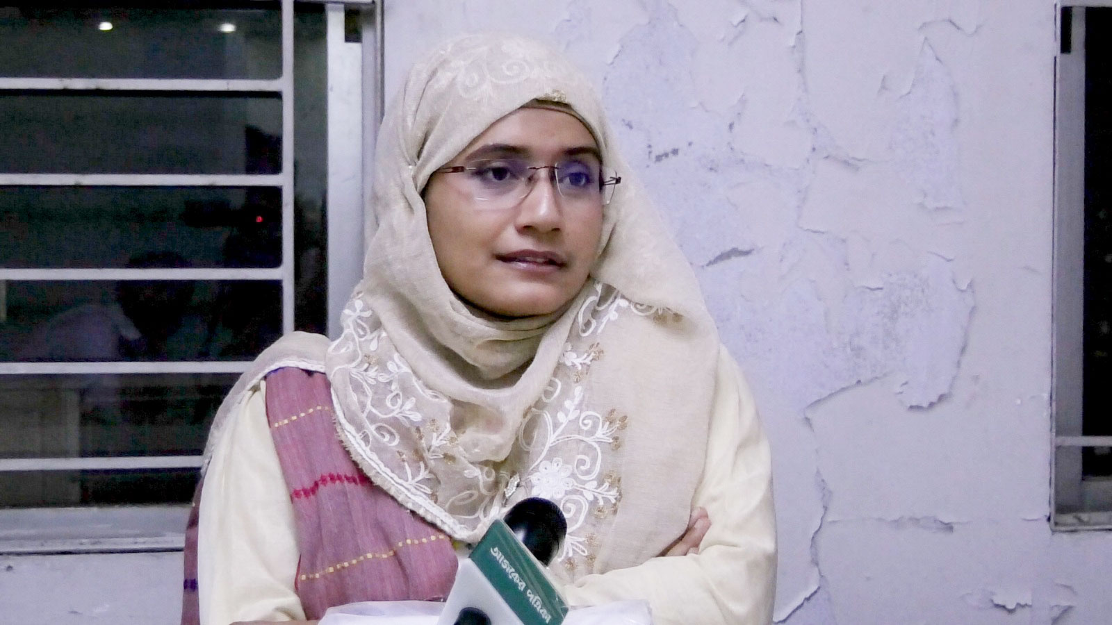 কোটা তুলে দিলে নারীদের খুঁজেও পাওয়া যাবে না