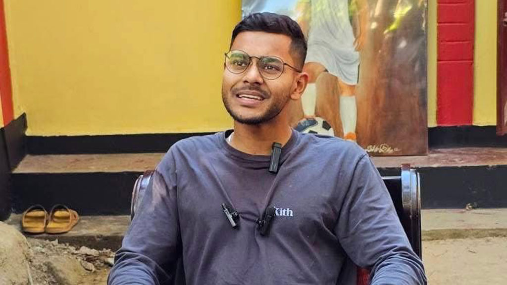 আত্মীয়দের ভালোবাসায় শমিত শোমের সব ক্লান্তি দূর হয়ে গেছে