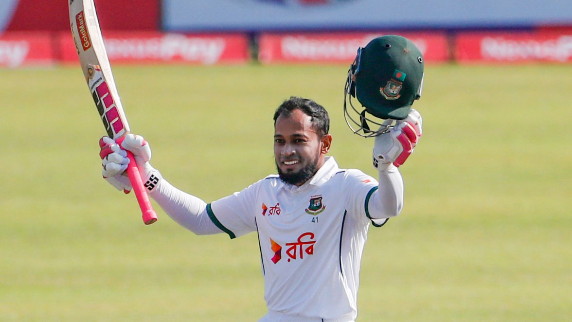 ‘মুশফিকের শততম টেস্টে সেঞ্চুরি পুরো বাংলাদেশের জন্যই গর্বের’