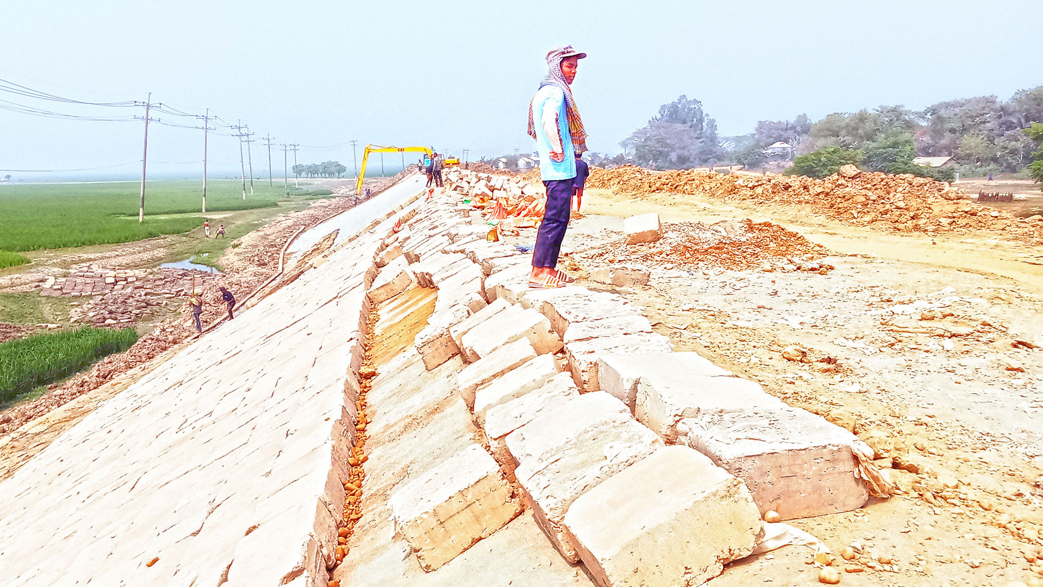 দিরাই-শাল্লা: সড়ক নির্মাণকাজে ধীরগতি