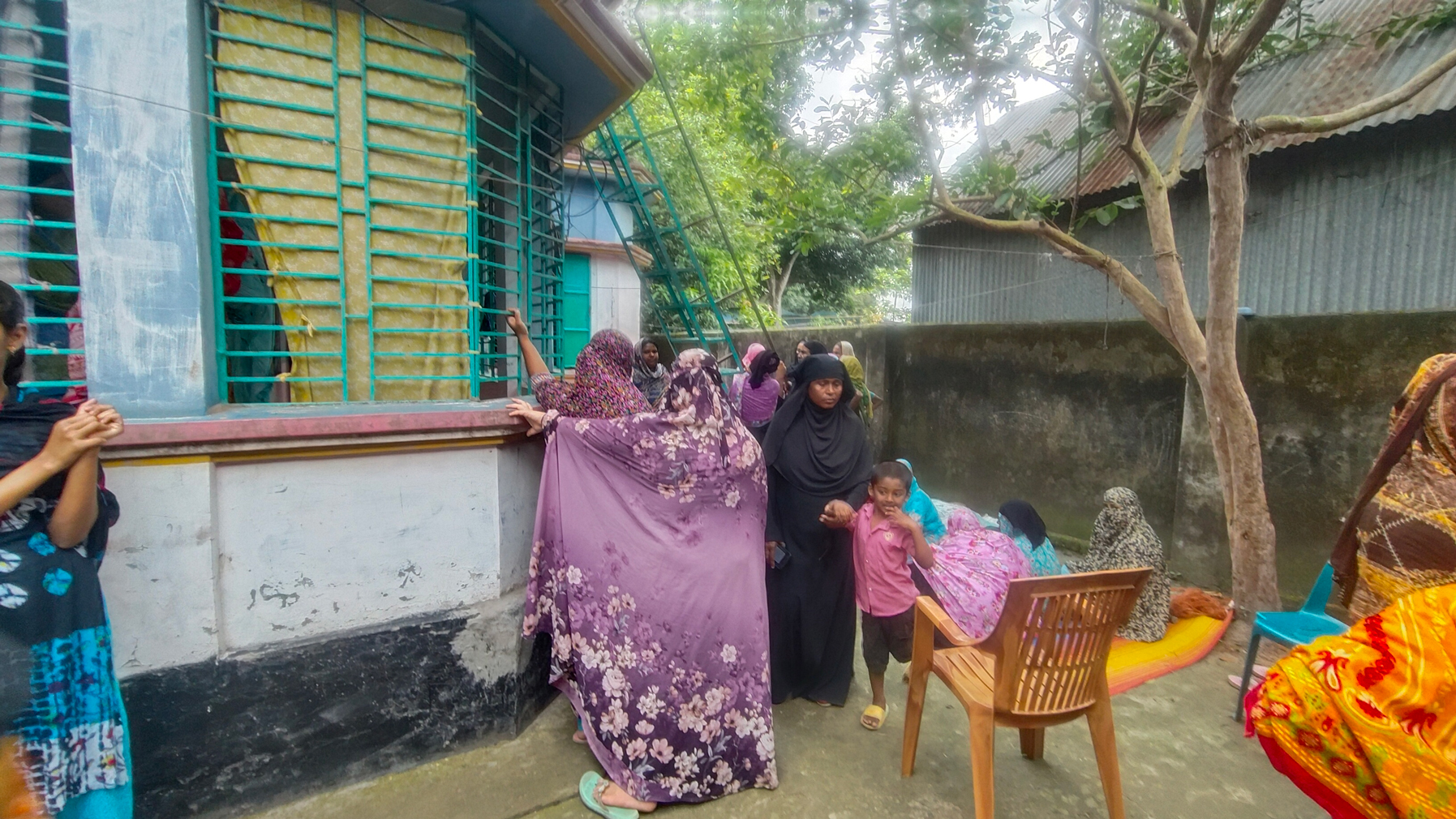 সোনারগাঁয়ে ডাকাতদের হামলায় একজন নিহত