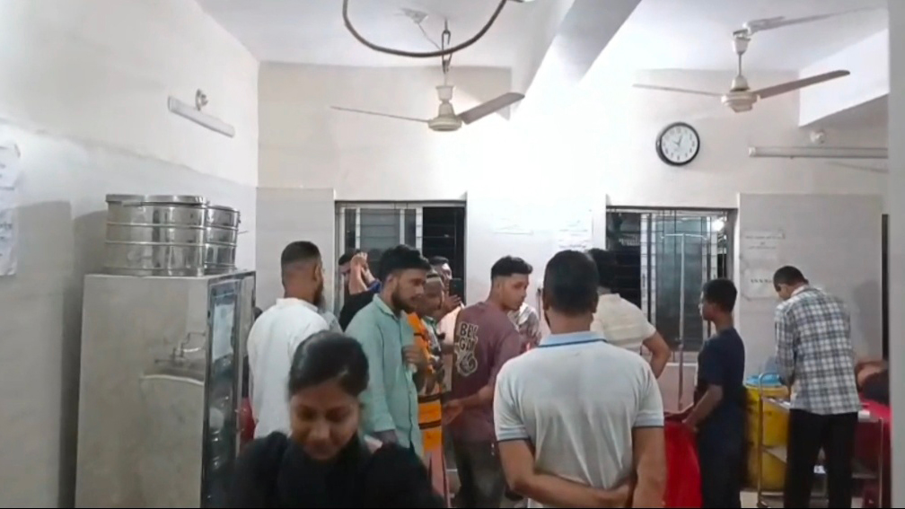 সোনারগাঁয়ে যুবককে কুপিয়ে হত্যা