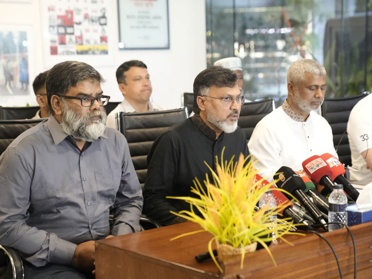 কোরবানির পশুর বর্জ্য প্রায় অপসারণ করতে সক্ষম হয়েছি: ডিএনসিসি প্রশাসক