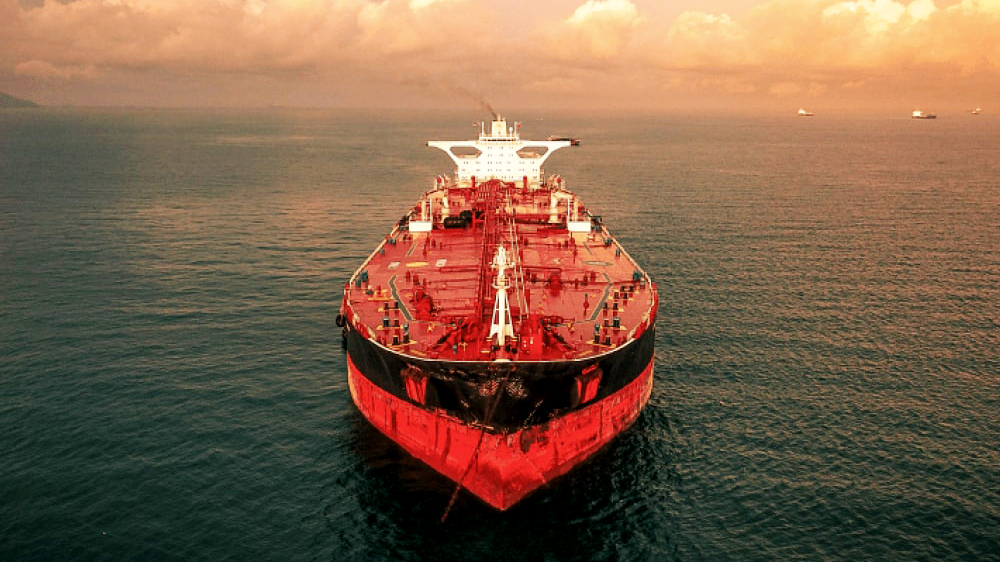 যুক্তরাজ্যের হুমকিই সার, ইংলিশ চ্যানেলে কয়েক ডজন নিষিদ্ধ রুশ তেলের জাহাজ