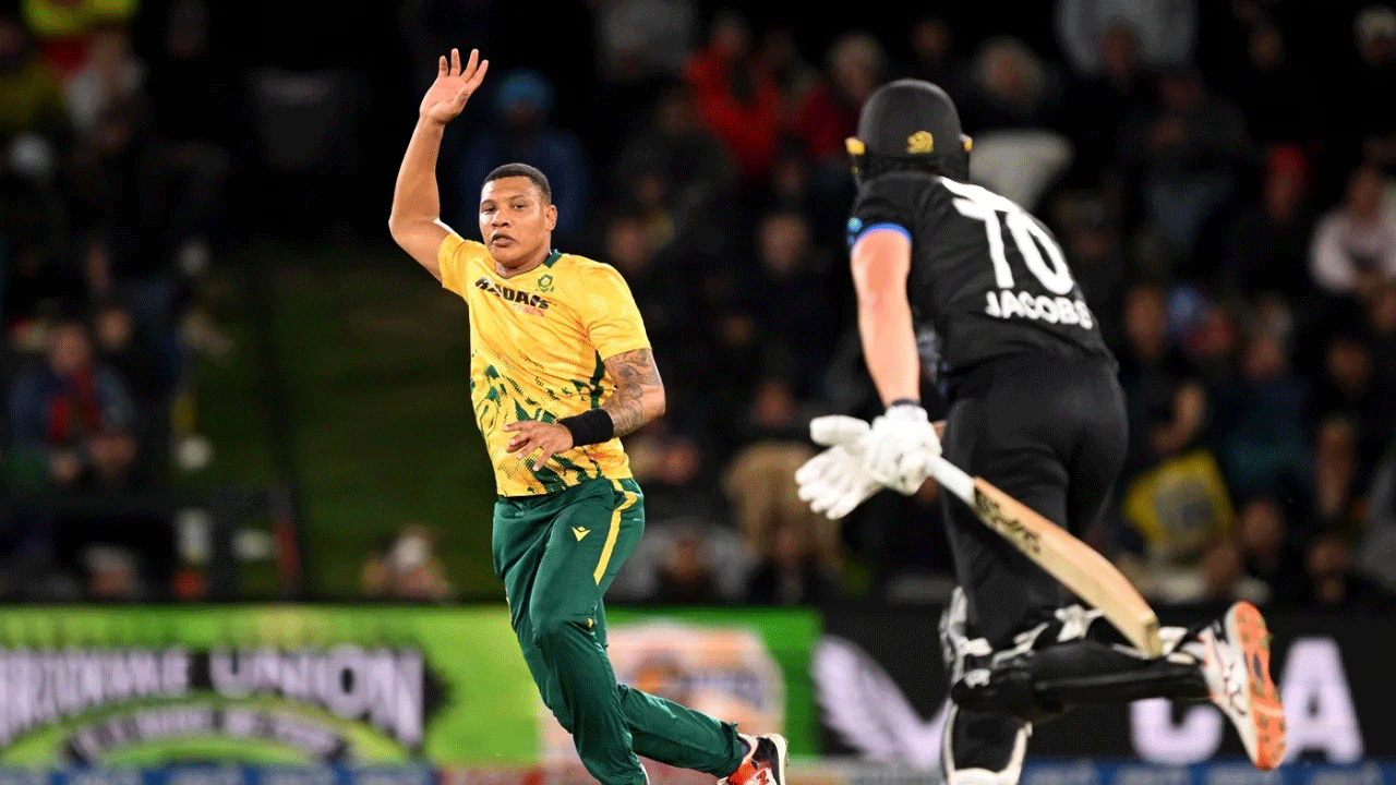 নিউজিল্যান্ডের মাঠে দক্ষিণ আফ্রিকার হ্যাটট্রিক