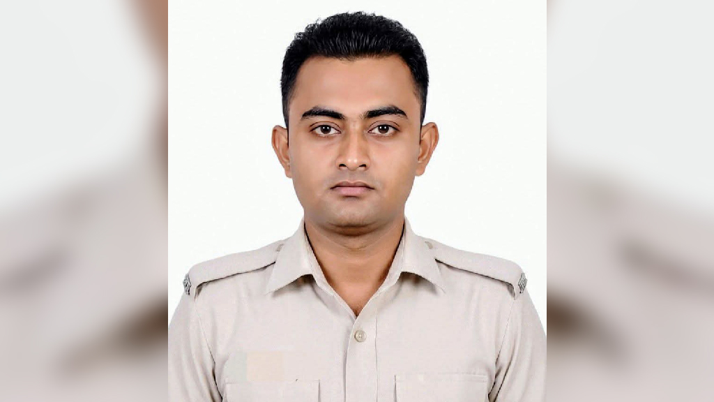 নিখোঁজের ১০ দিন পর পরিত্যক্ত পুকুরে মিলল সিপাহির ব্যাগভর্তি খণ্ডিত মরদেহ