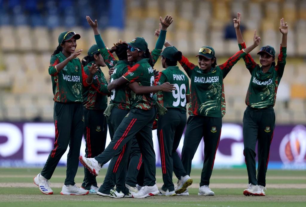 জ্যোতিদের জয়ের পথ সহজ করে দিলেন মারুফা-নাহিদা-স্বর্নারা