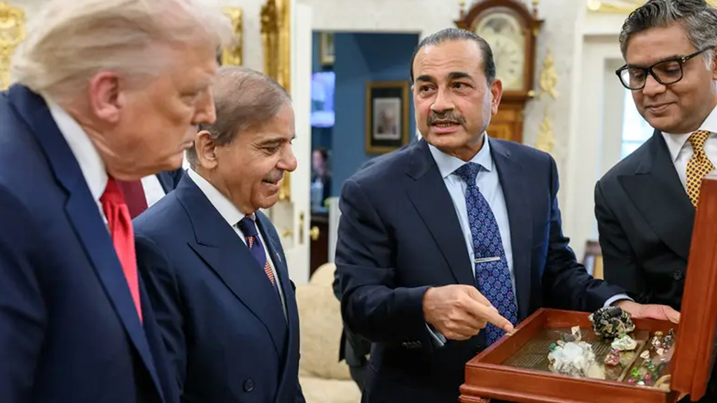 যুক্তরাষ্ট্রের যুদ্ধবিরতির প্রস্তাব ইরানের কাছে পৌঁছে দিয়েছে পাকিস্তান