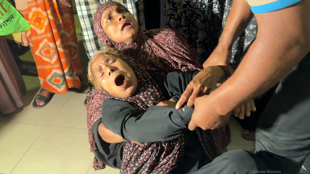 শেরপুরে সিএনজি-ডাম্প ট্রাক সংঘর্ষে নিহত ২, আহত ৩