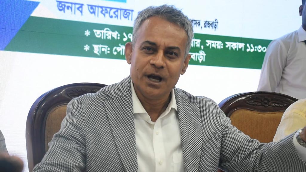 ঈদযাত্রায় মোবাইল কোর্ট বাড়ছে ৬৯টি, অতিরিক্ত ভাড়ায় কঠোর নজরদারি: সেতুমন্ত্রী