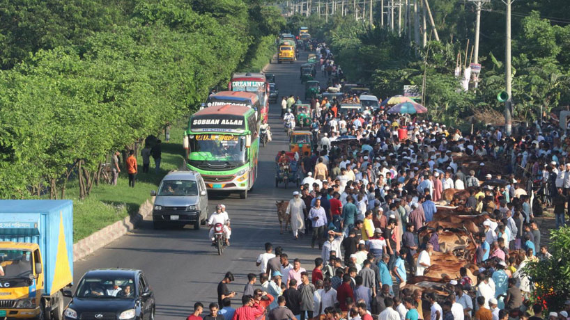 ৬ মহাসড়ক ঘেঁষে ২৩০ হাট, যানজটের শঙ্কা
