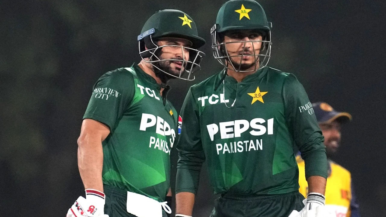 পাকিস্তানের বিপক্ষে সিরিজ বাঁচাতে নামছে শ্রীলঙ্কা