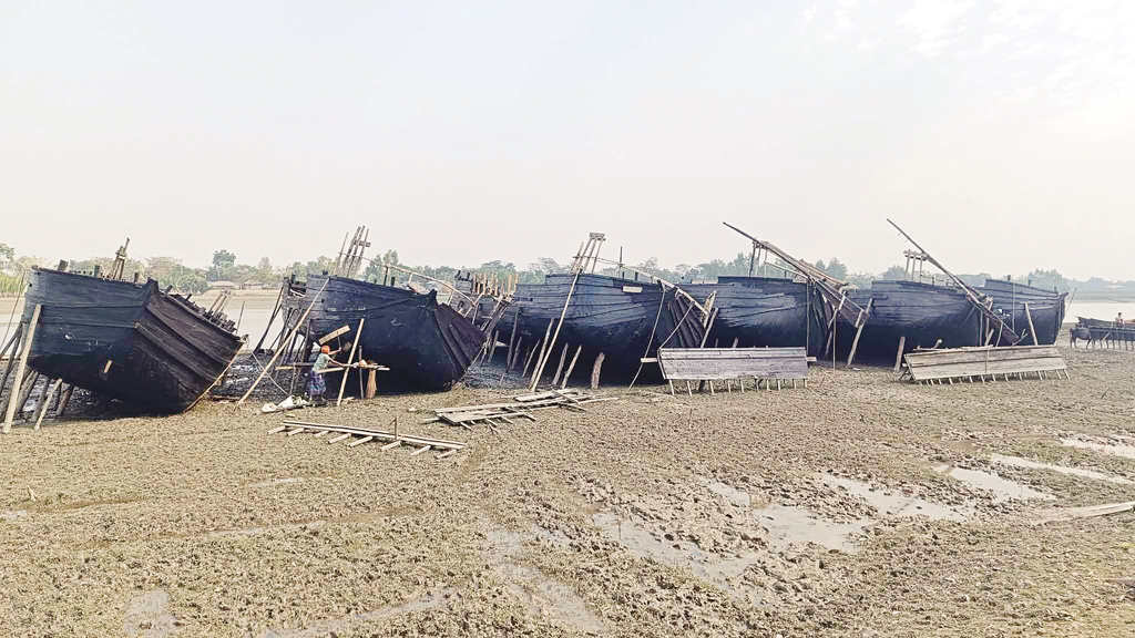 সুন্দরবনের গোলপাতা ও কাঁকড়া: আহরণের আগে ‘শারণ’