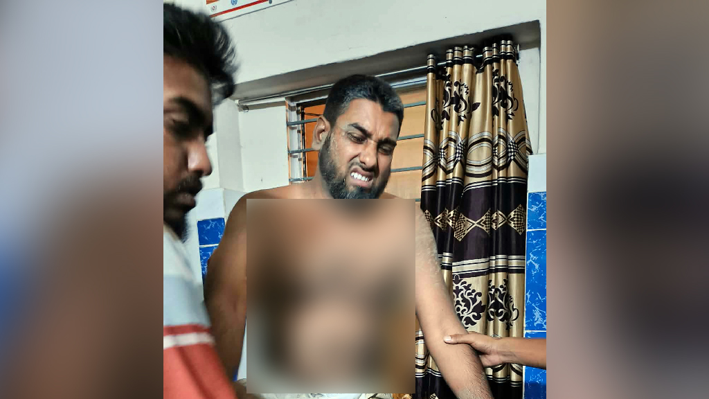 কালো ব্যাগ মাথায় পরিয়ে হাত-পা বেঁধে জামায়াত নেতাকে মারধরের অভিযোগ