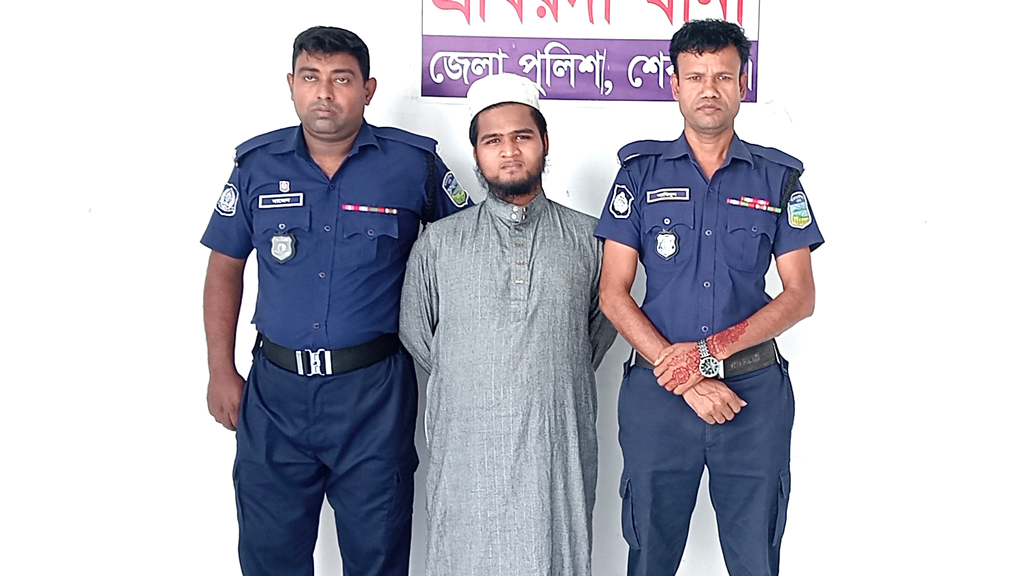 ফেসবুকে ভিডিও ছড়িয়ে দেওয়ার ভয় দেখিয়ে শিশুকে আবারও ধর্ষণ, অভিযুক্ত গ্রেপ্তার