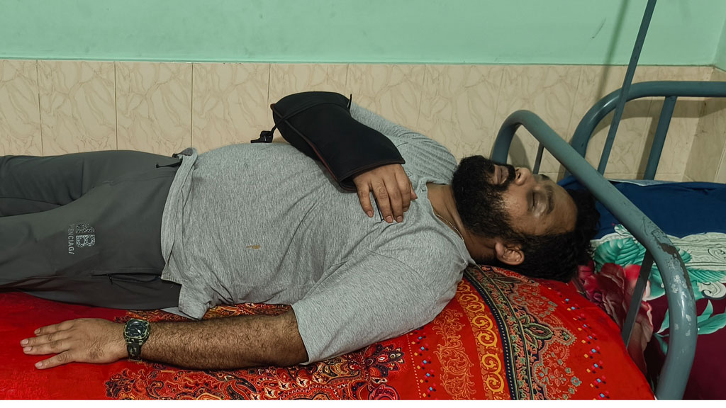 শেরপুরে চিকিৎসকের হামলায় চিকিৎসক আহত