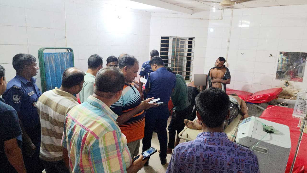 শ্রীপুরে ‘এইচ টি ইমামের’ বন্ধ কারখানায় লুটের চেষ্টা, ধাওয়া করে আটক ৬