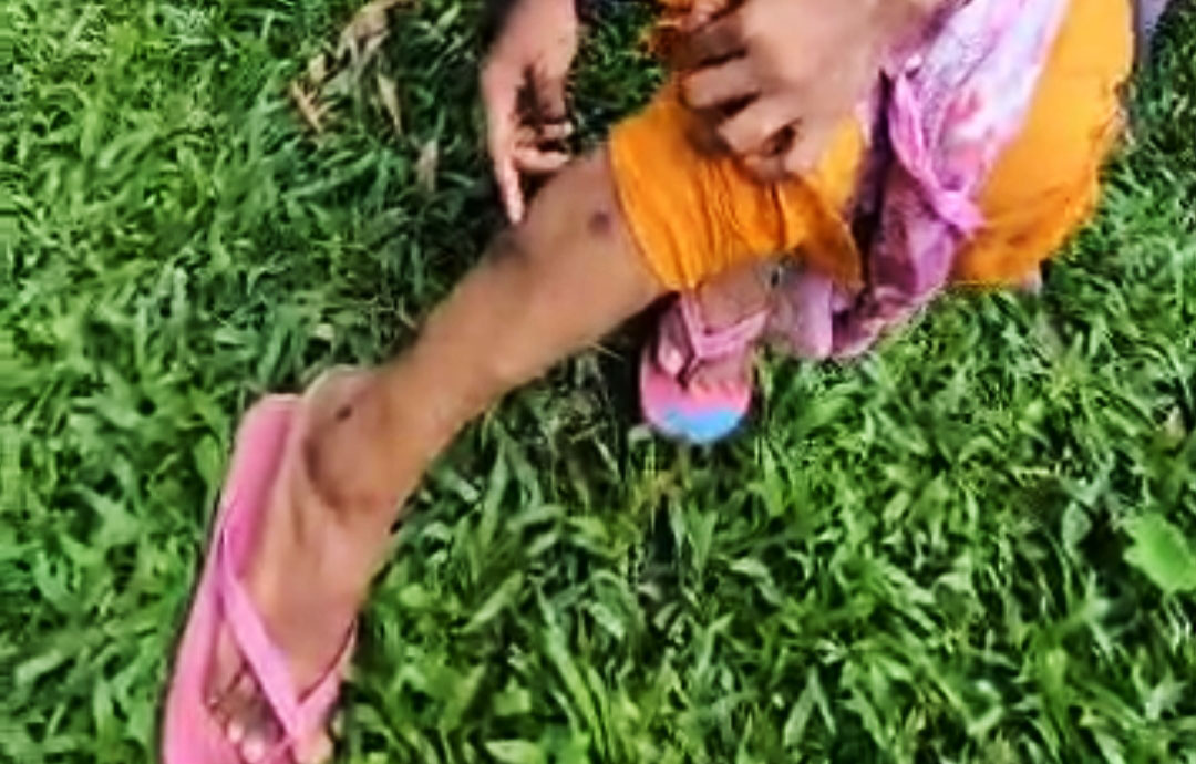 মাদকের টাকার জন্য স্ত্রীকে তুলে দেন অন্যের হাতে, দেওয়া হয় সিগারেটের ছ্যাঁকা