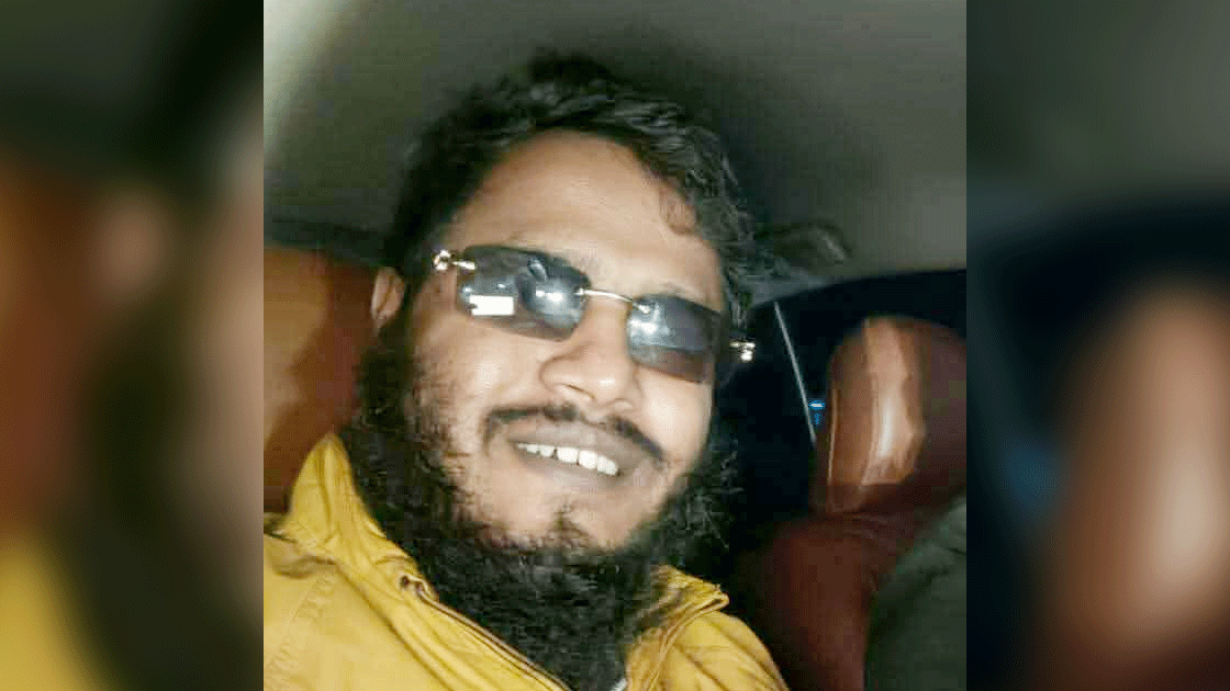 নারায়ণগঞ্জে অস্ত্র ও হেরোইনসহ ‘কোবরা গ্রুপের’ প্রধান সোহেল গ্রেপ্তার