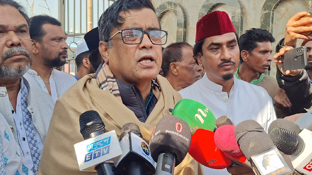 আওয়ামী লীগ নিজেরাই নিজেদের নির্বাচন থেকে আউট করেছে: শফিকুল আলম