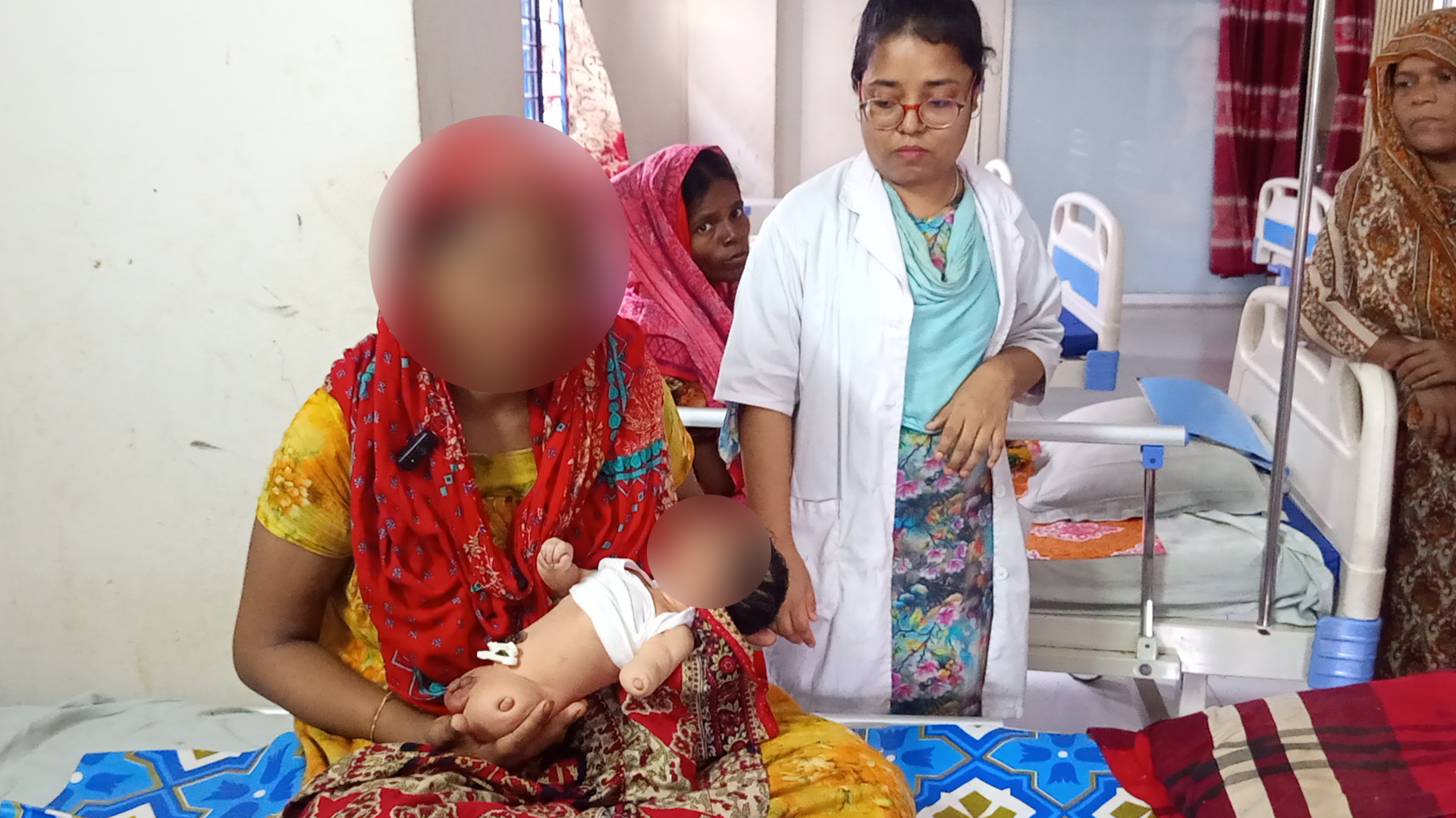 হাত-পাবিহীন শিশুর জন্ম: বাবা বললেন ফেলে দিতে, হাসপাতাল করল বিল মওকুফ