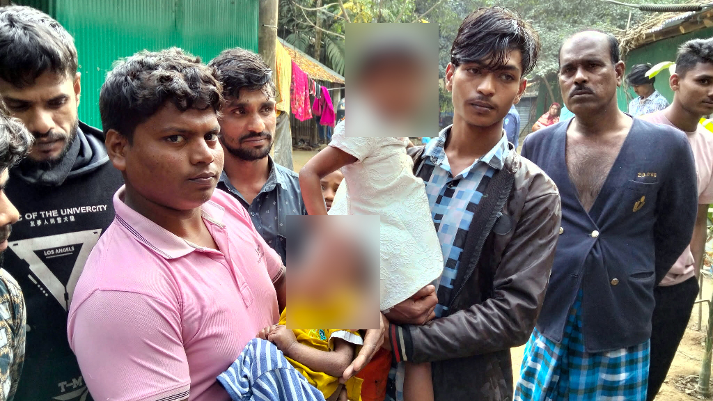 আনোয়ারায় সড়কের পাশ থেকে উদ্ধার দুই শিশুর পরিচয় মিলেছে, বাবা-মায়ের বিরুদ্ধে মামলা