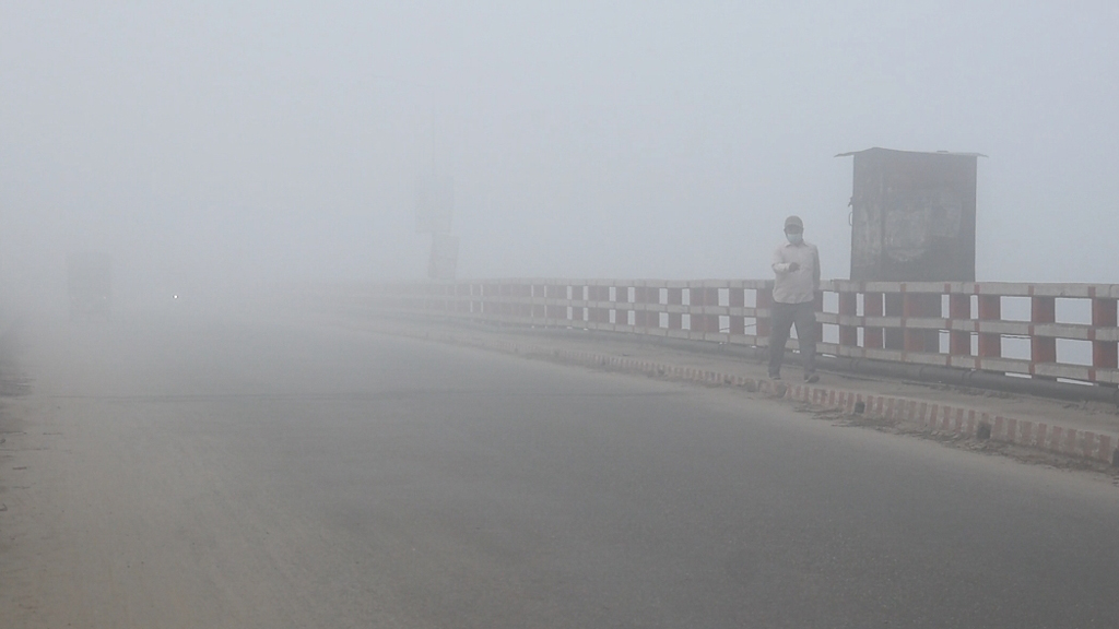 পঞ্চগড়ে তাপমাত্রা দশের নিচে, বাড়ছে ঠান্ডাজনিত রোগ