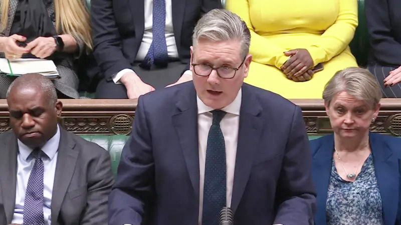 ইরানে হামলায় অংশ নেবে না যুক্তরাজ্য: স্টারমার